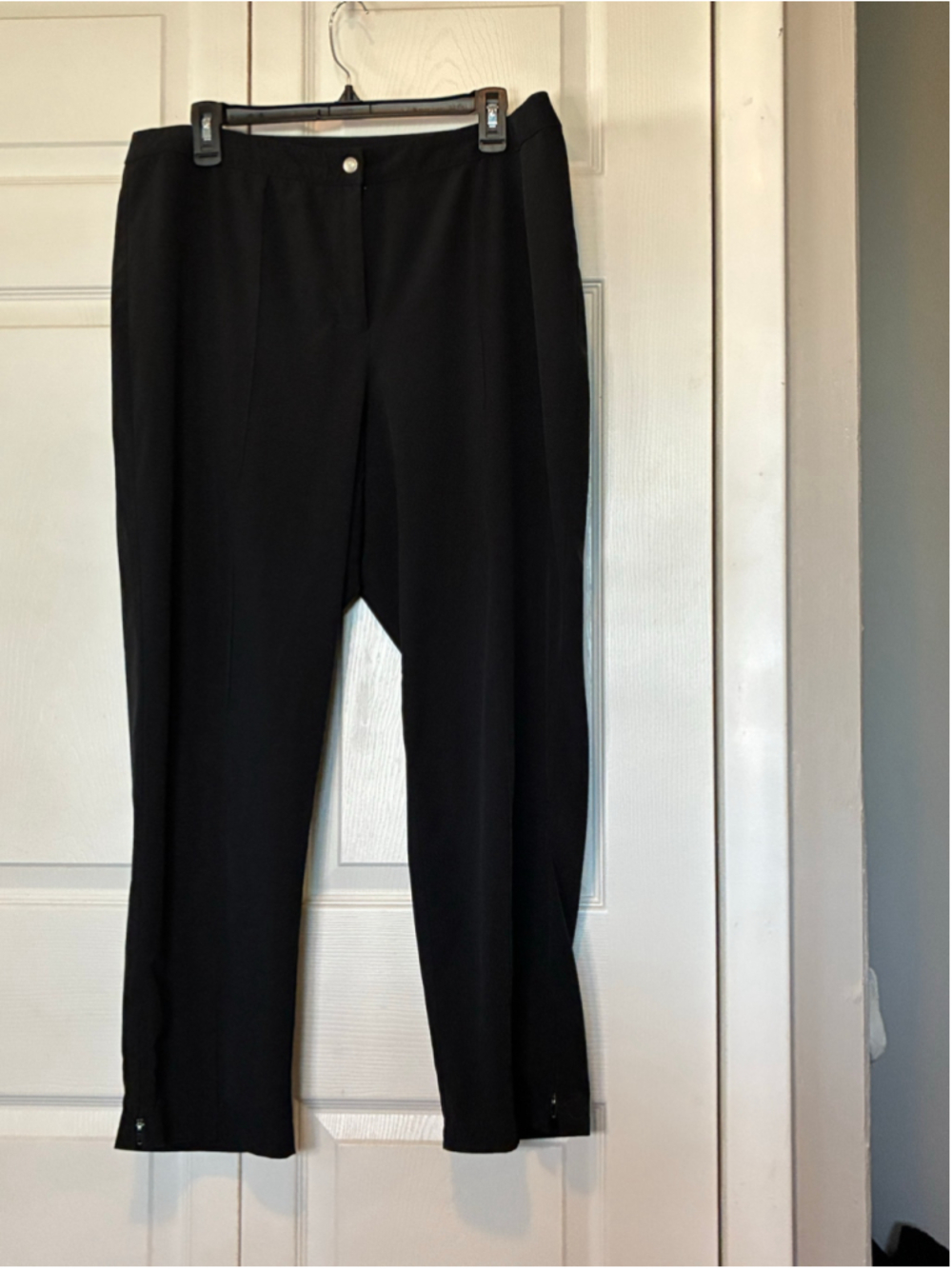 Women's Chico's Zenergy Black Trousers Size 16